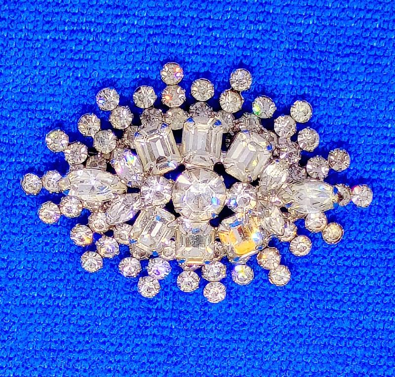 Front view of Clear Emerald Cut Brooch