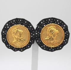 Black (jet) Cabochons Earrings Clip