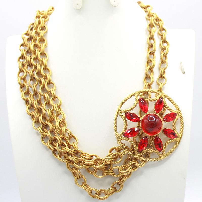 Front view of Red Cabochons Plastic Belt
