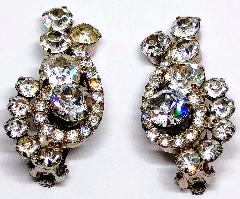 Clear Chatons Only Earrings Clip