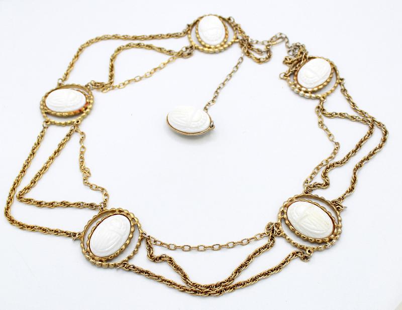 Front view of White (chalk Or Milk) Cabochons Plastic Belt
