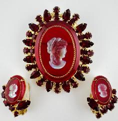 Red Cabochons Brooch