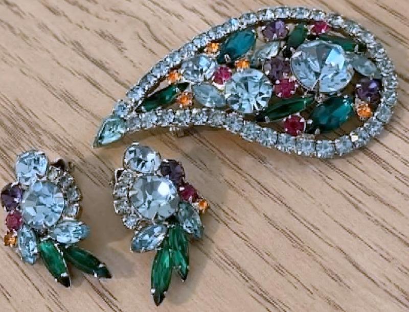 Front view of Multiple Colors Navettes Brooch