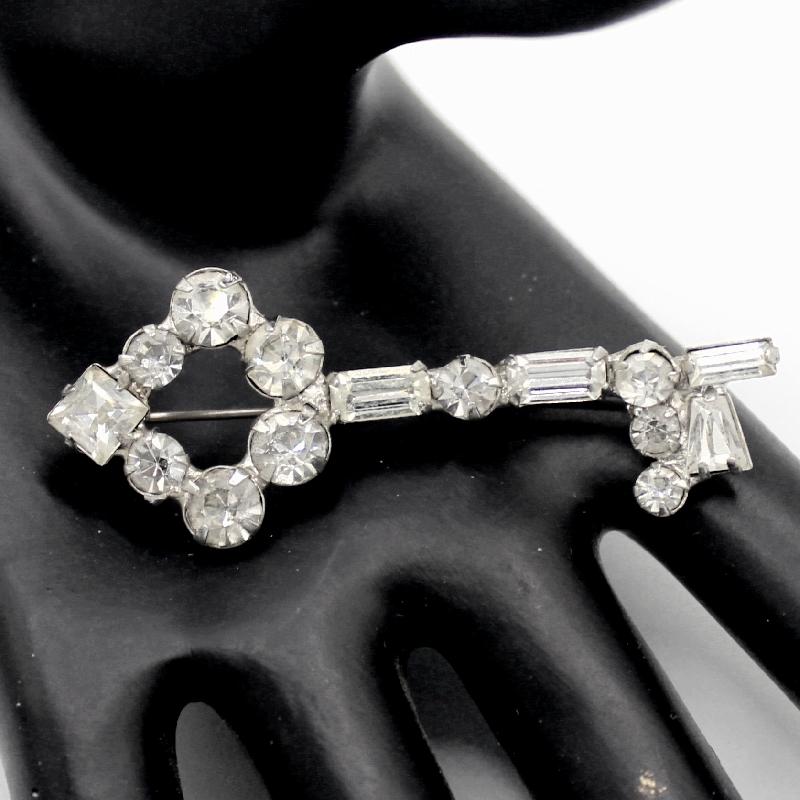 Front view of Clear Square Brooch