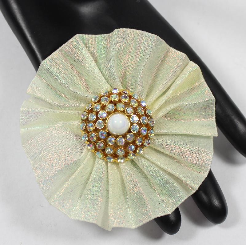 Front view of White (chalk Or Milk) Chatons Only Brooch