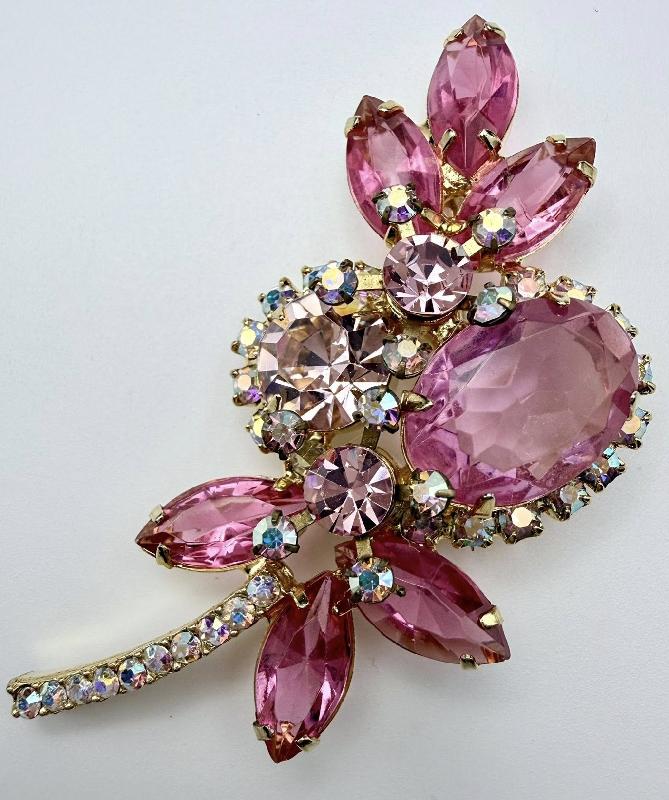 Front view of Pink Oval Brooch
