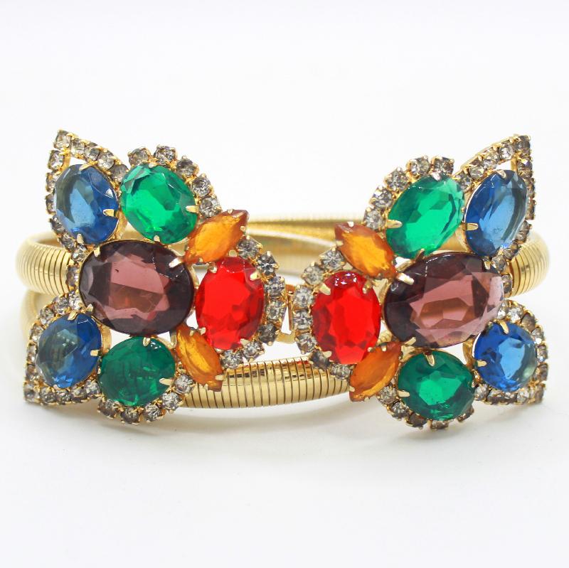 Front view of Multiple Colors Pear Belt