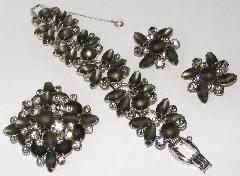 Gray (black Diamond) Navettes Frosted Earrings Clip
