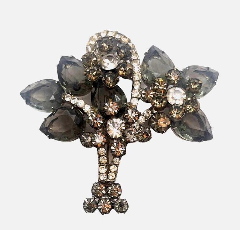 Front view of Gray (black Diamond) Pear Brooch