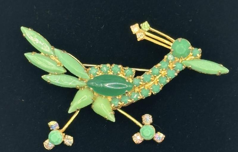 Front view of Green Pear Brooch