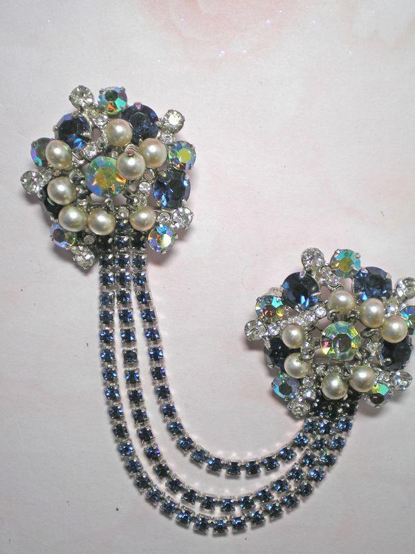 Front view of Blue Chatons Only Pearl Other