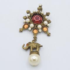 Topaz Chatons Only Pearl Pin Pendant