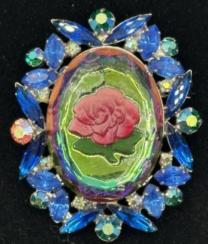 Front view of Blue Oval Molded/Cut Brooch