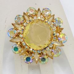 Yellow Dentelle Pin Pendant