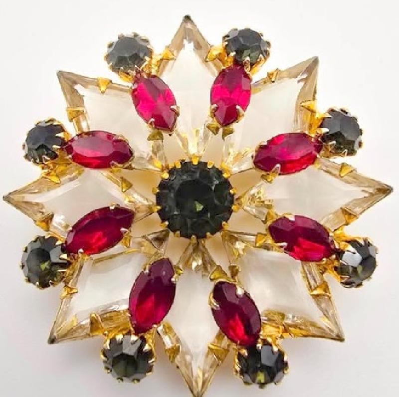 Front view of Multiple Colors Diamond Brooch