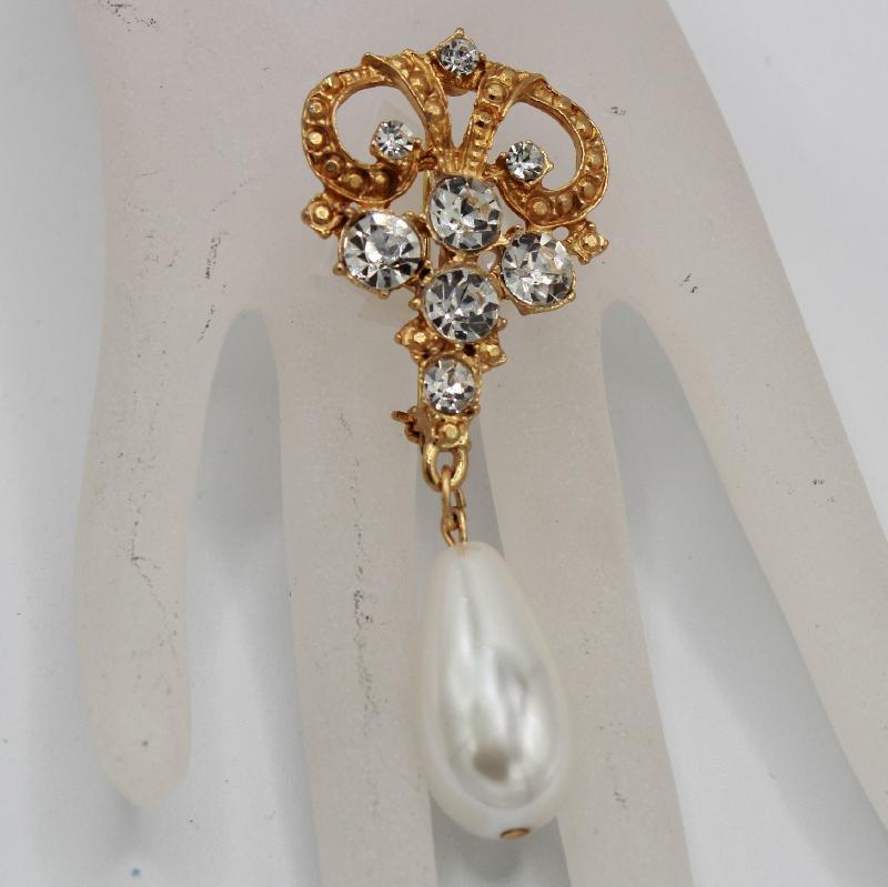 Front view of Clear Chatons Only Pearl Brooch