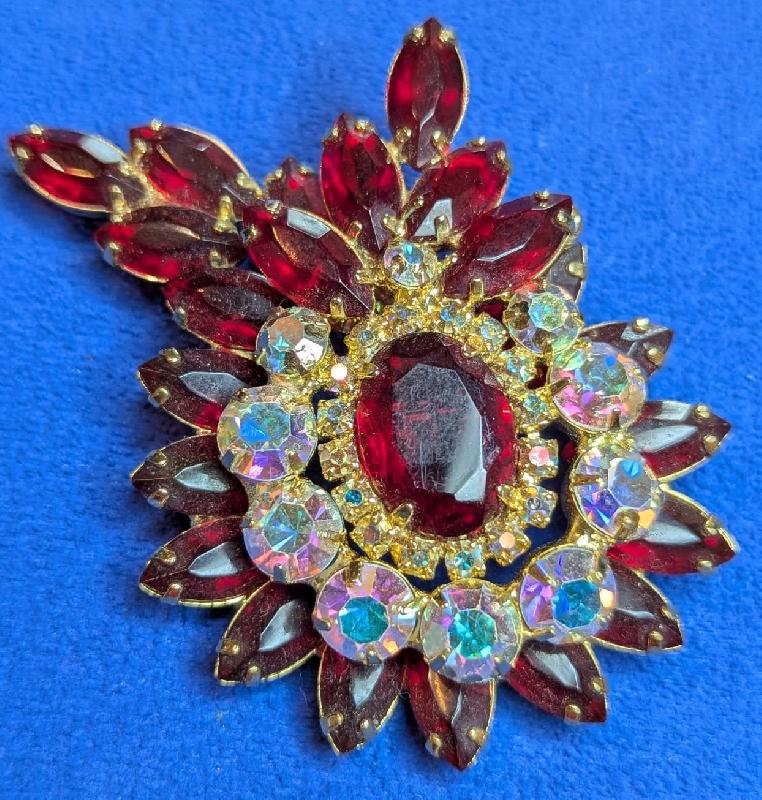 Front view of Red Oval Brooch