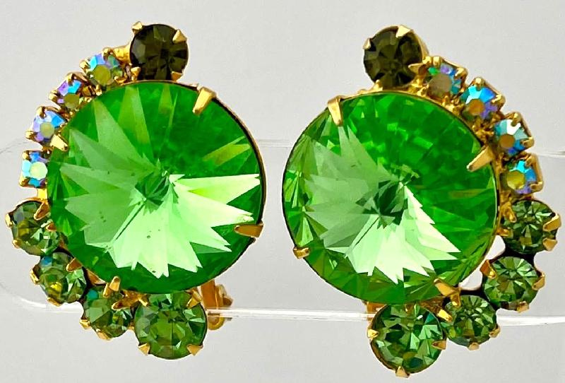 Front view of Green Chatons Only Rivoli/Margarita Earrings Clip