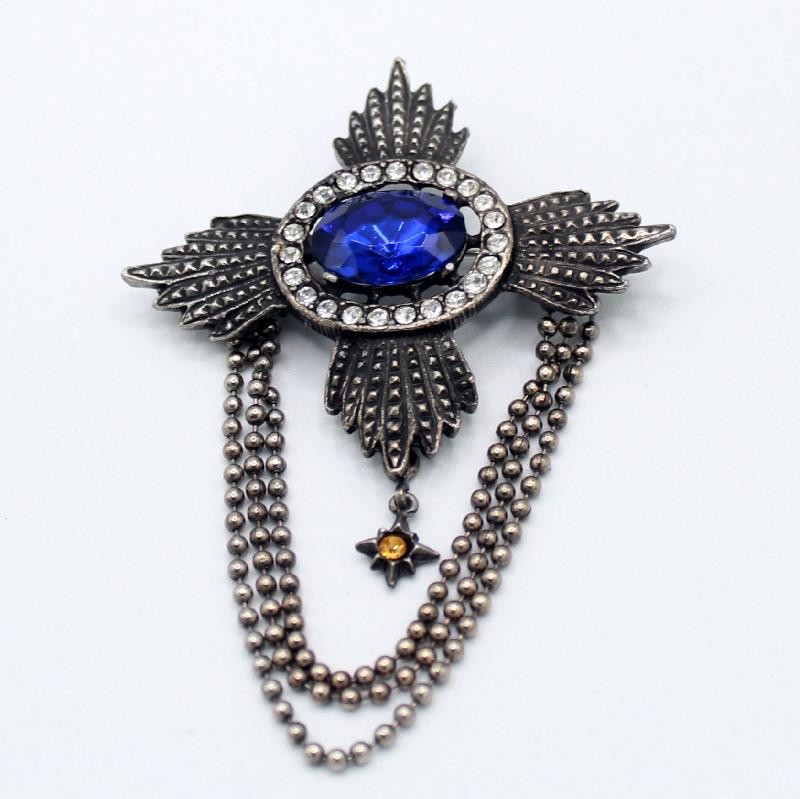 Front view of Blue Oval Brooch
