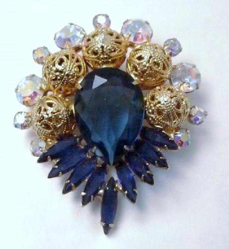 Front view of Blue Pear Brooch