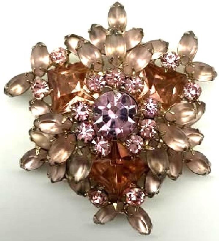 Front view of Pink Square Frosted Brooch