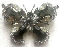 Gray (black Diamond) Anchor Brooch