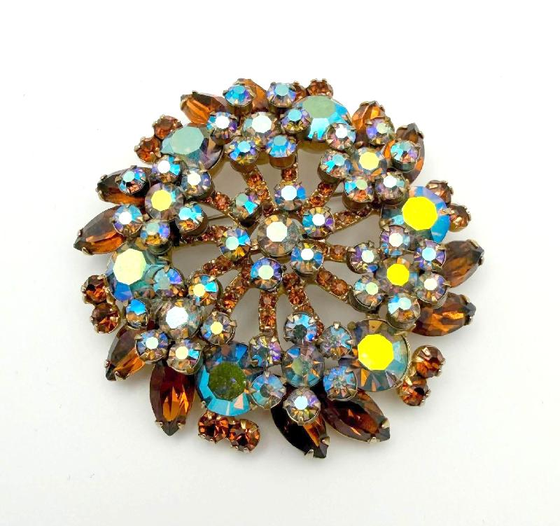 Front view of Topaz Navettes Brooch