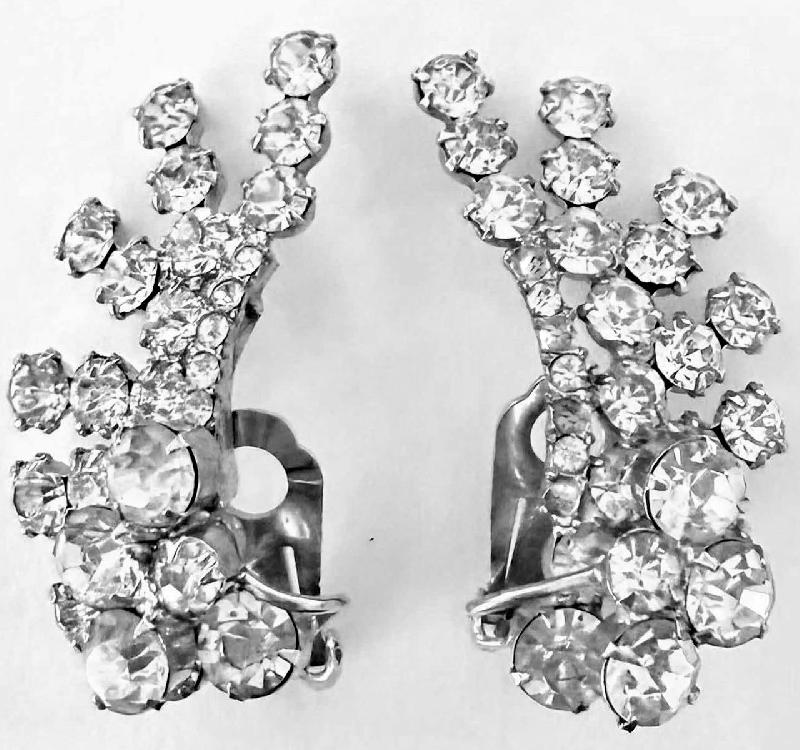 Front view of Clear Chatons Only Earrings Clip