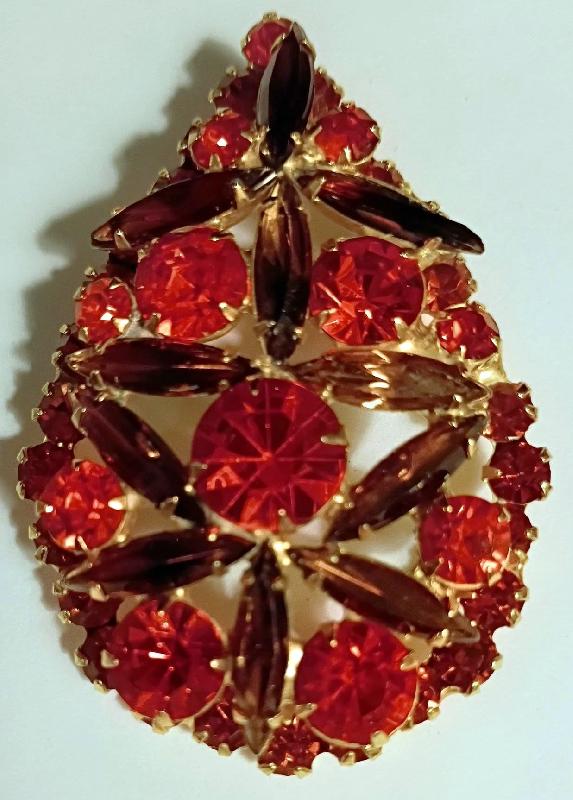 Front view of Fall Navettes Pin Pendant