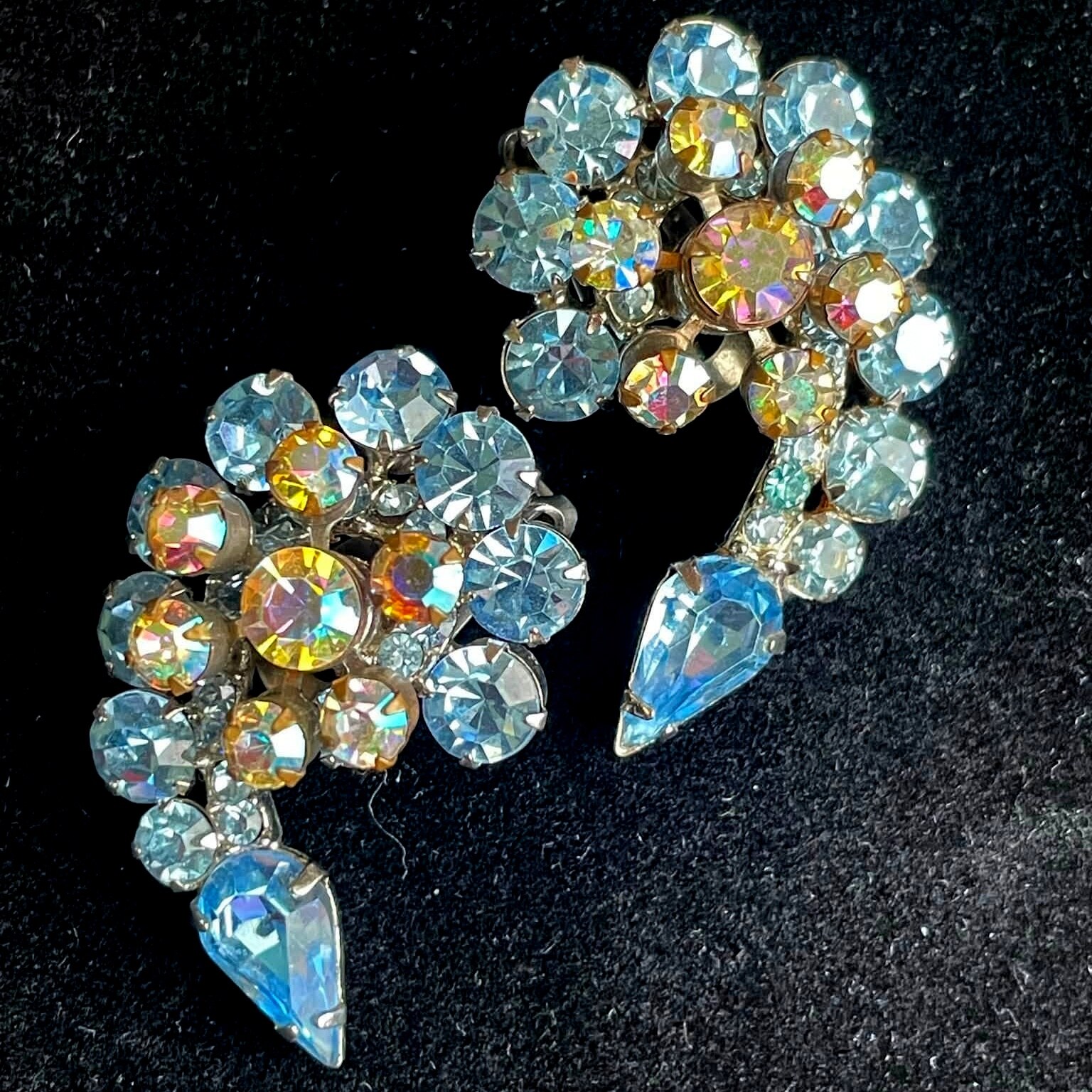 Front view of Blue Pear Earrings Clip