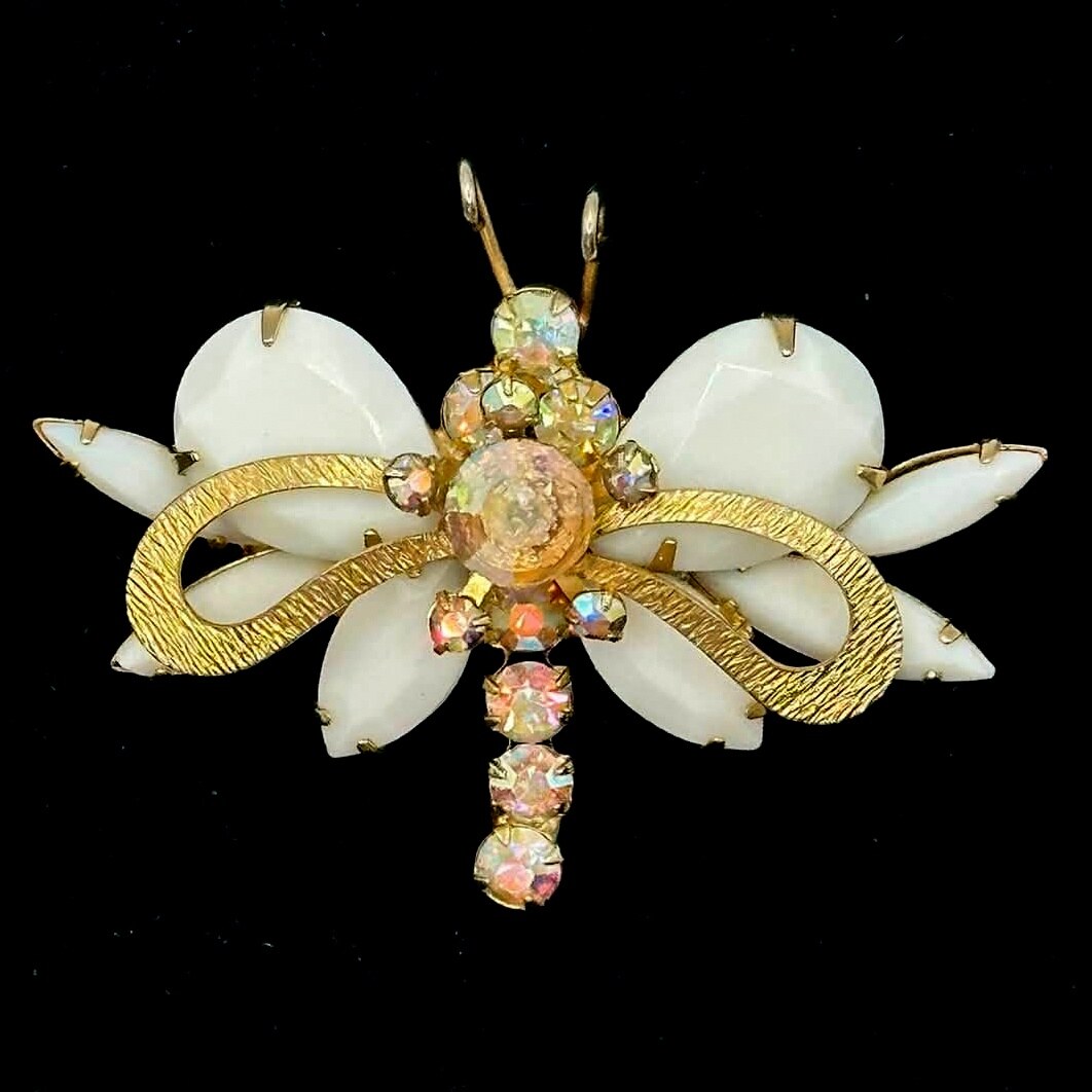 Front view of White (chalk Or Milk) Pear Brooch