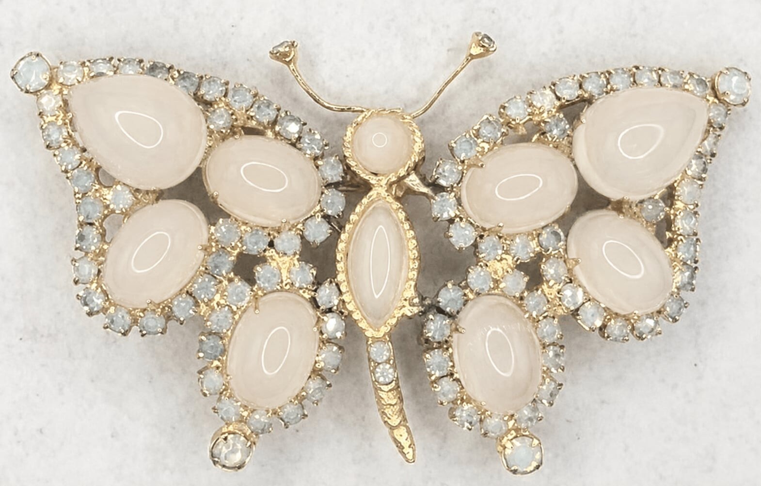 Front view of Clear Pear Plastic Brooch