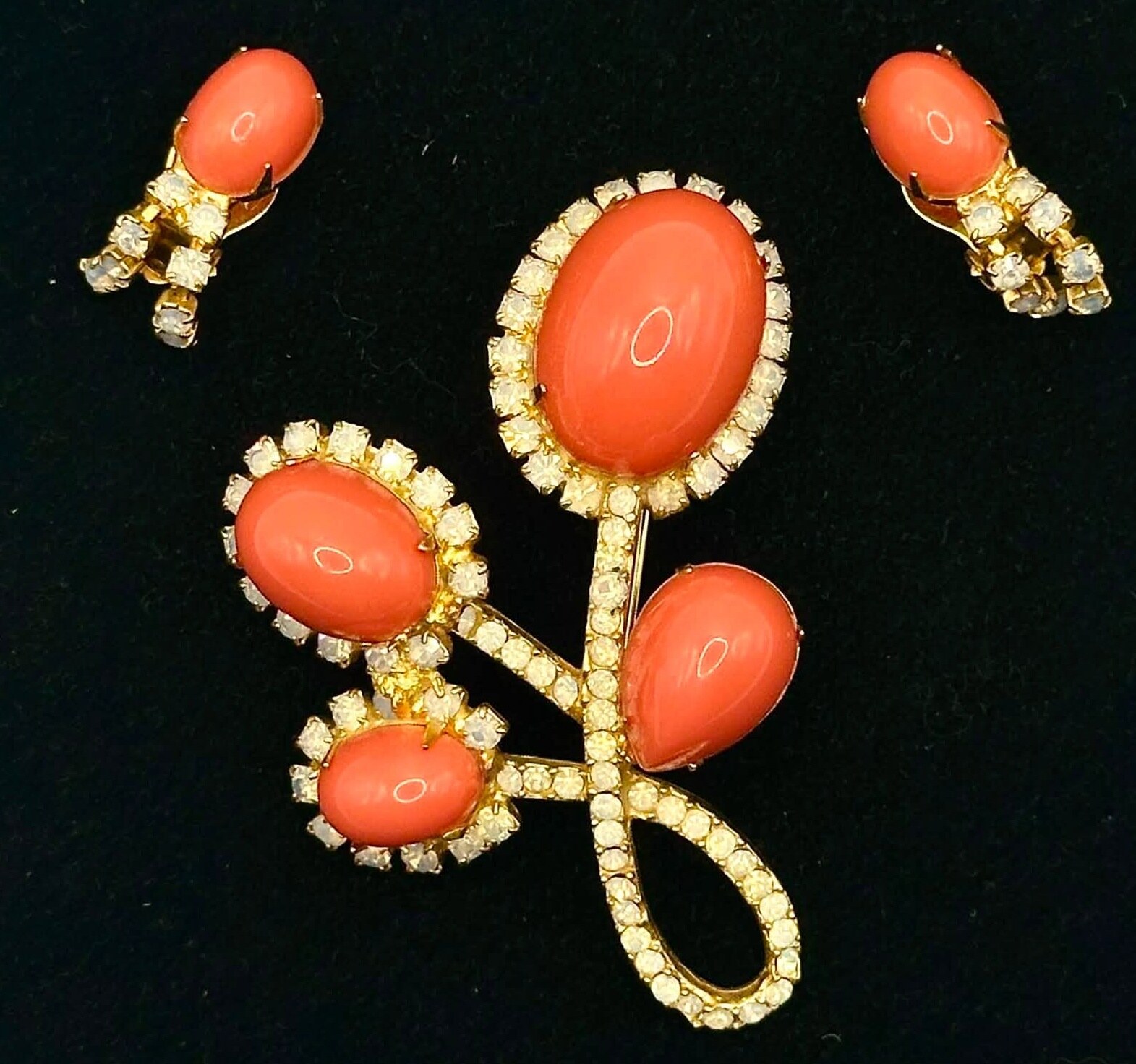Front view of Orange Pear Plastic Brooch