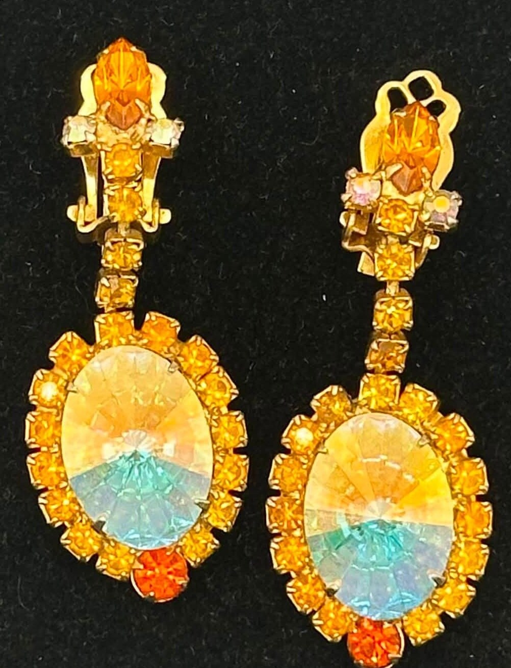 Front view of Orange Oval Rivoli/Margarita Earrings Clip