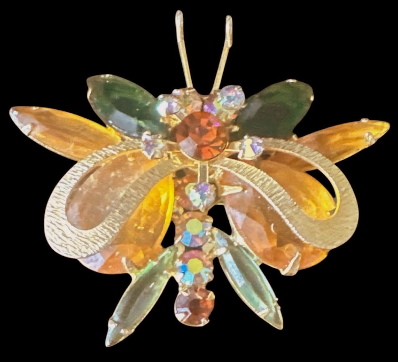 Front view of Fall Pear Brooch