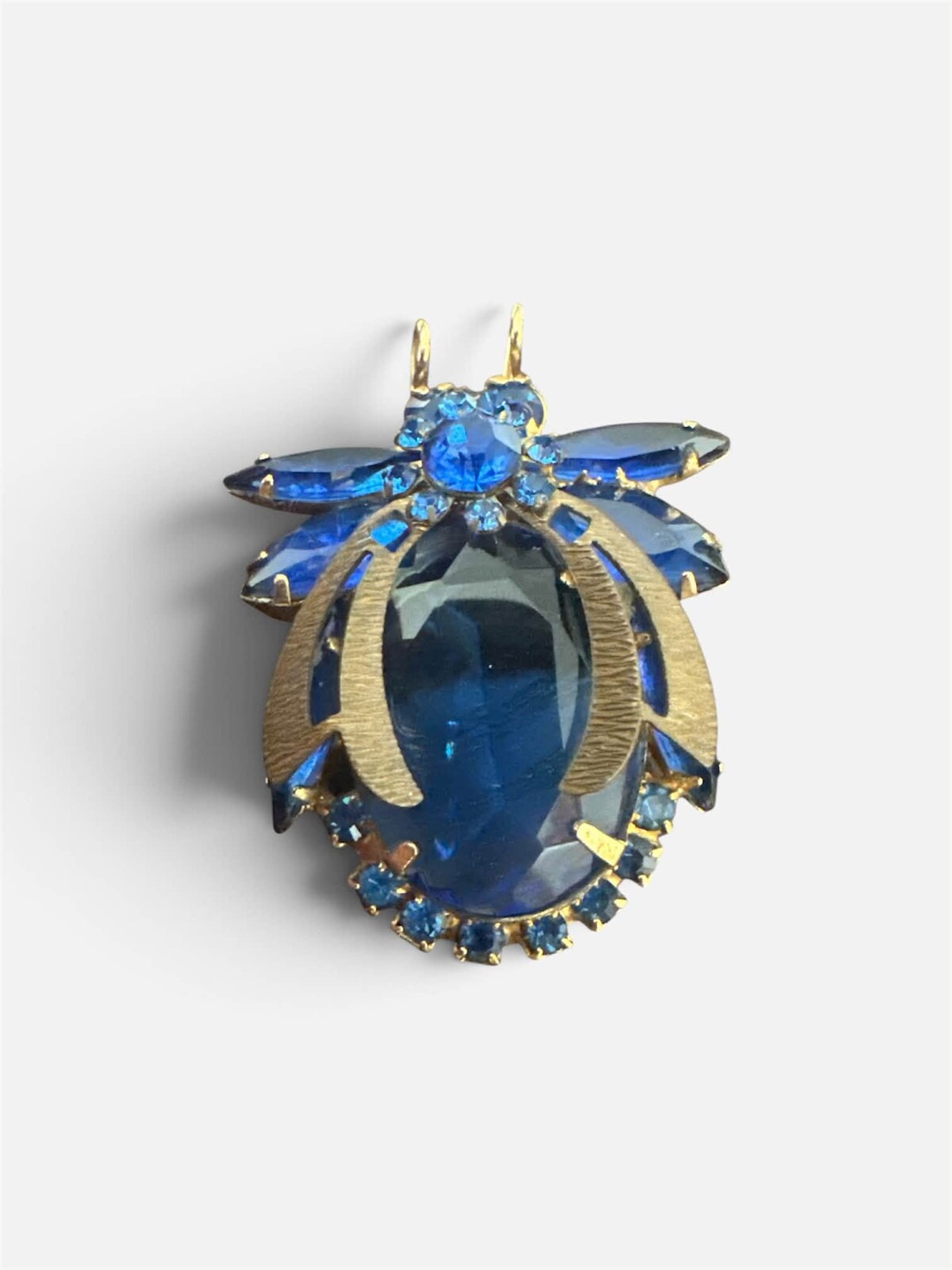Front view of Blue Oval Brooch