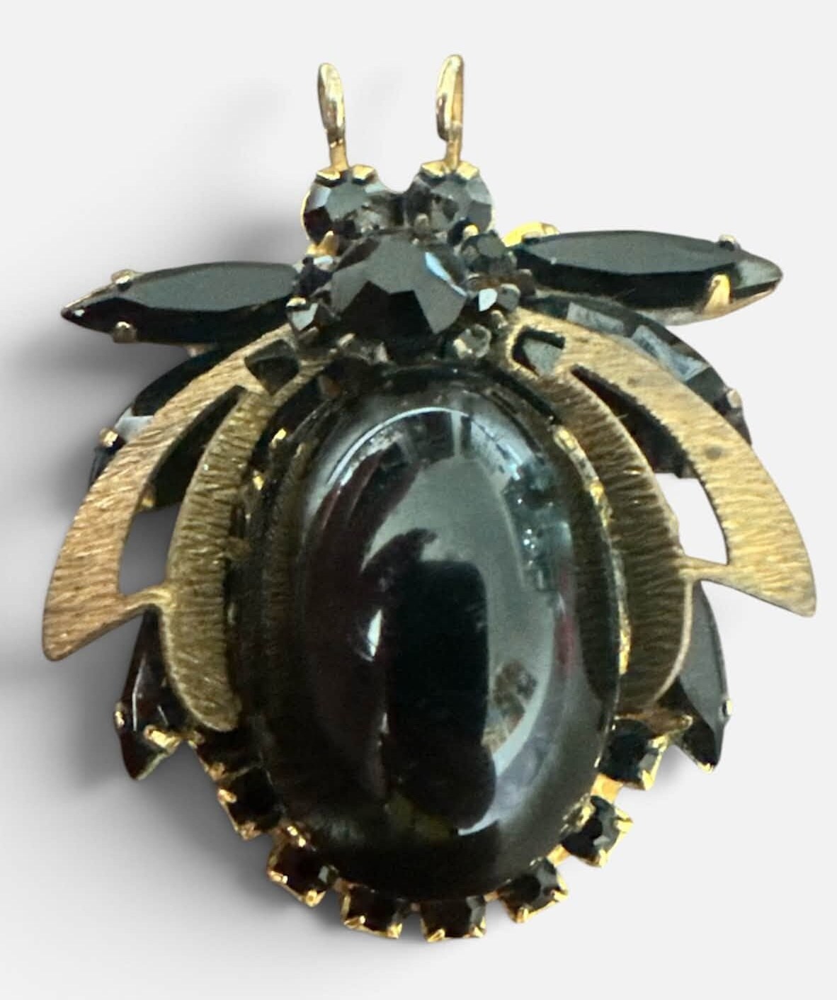 Front view of Black (jet) Cabochons Brooch