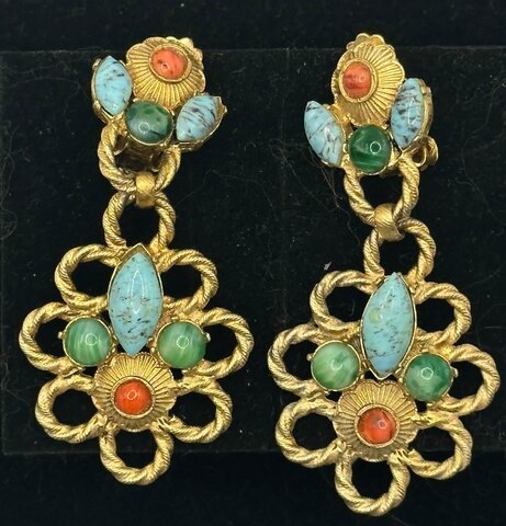 Multiple Colors Cabochons Striped Earrings Clip