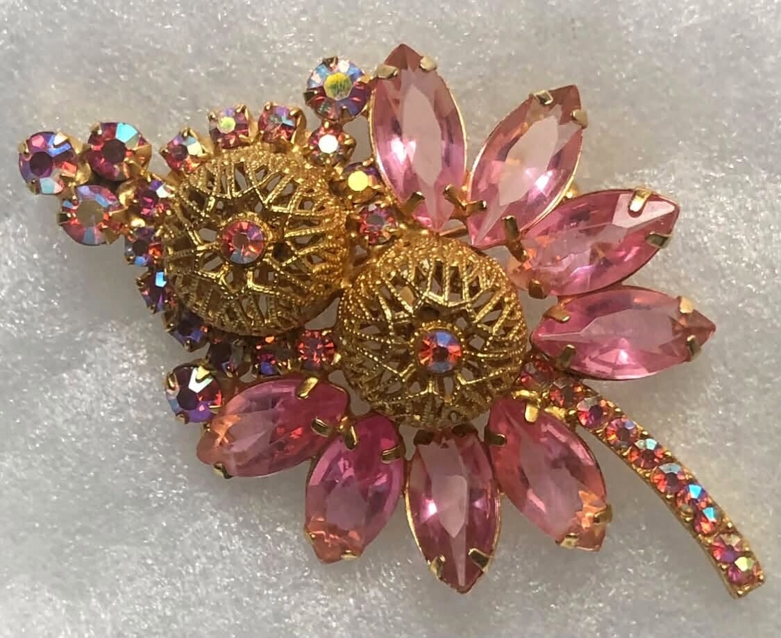 Front view of Pink Navettes Brooch