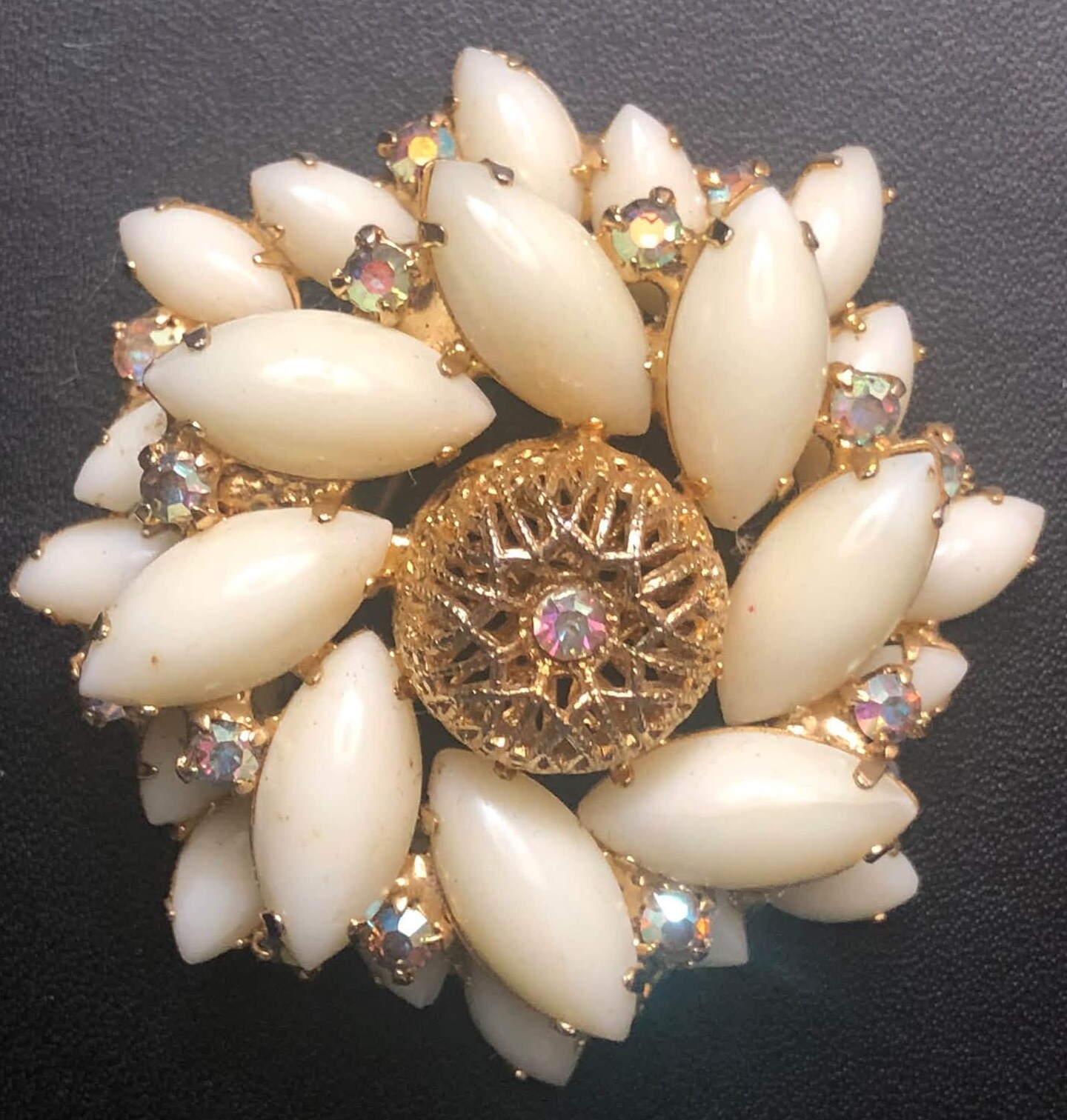 Front view of White (chalk Or Milk) Cabochons Brooch