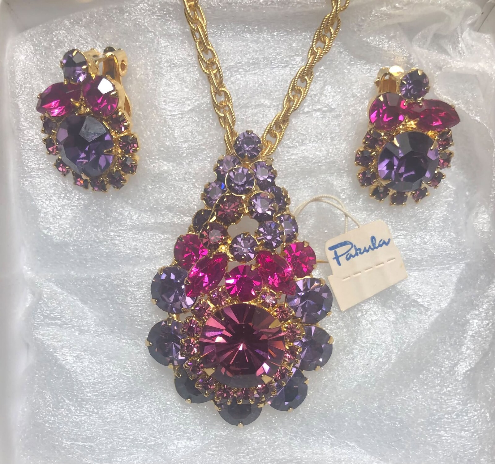 Front view of Multiple Colors Navettes Pin Pendant
