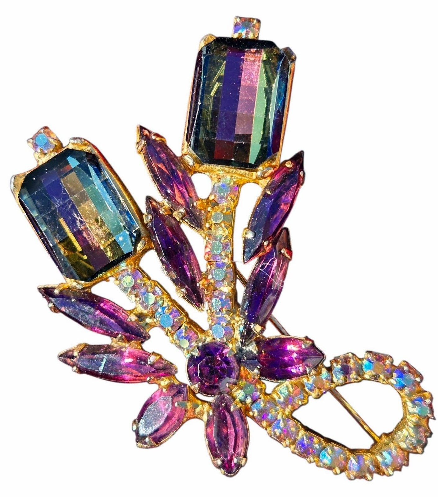Front view of Purple (cardinal) Emerald Cut Multi-Color/Shaded Brooch